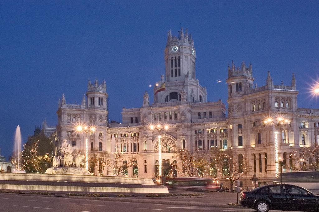Ibis Budget Madrid Calle 30 エクステリア 写真