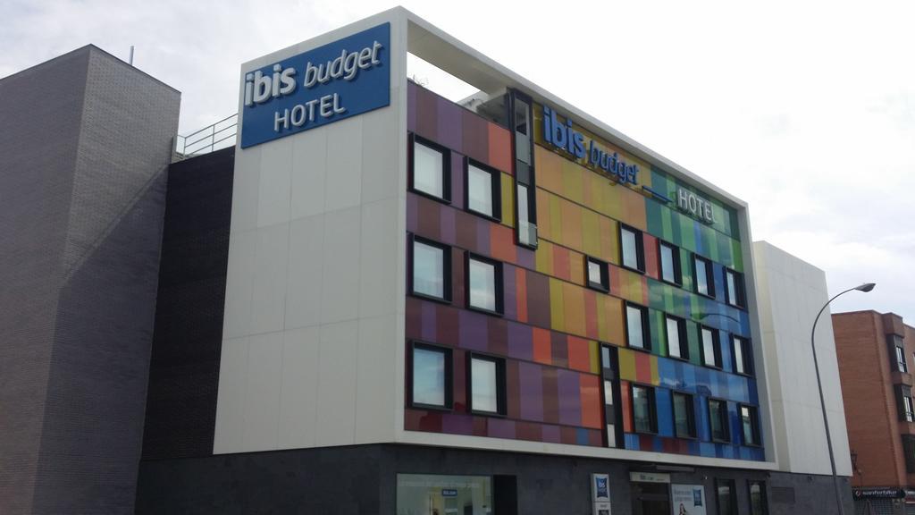 Ibis Budget Madrid Calle 30 エクステリア 写真